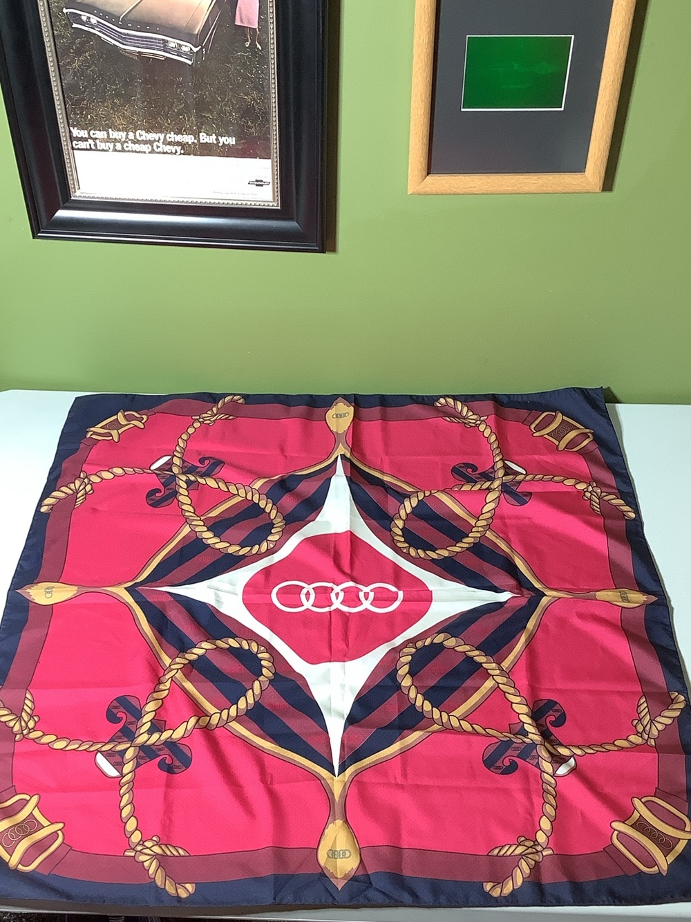 Audi scarf